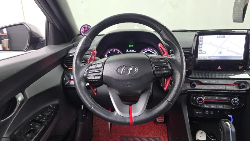 Hyundai Veloster
