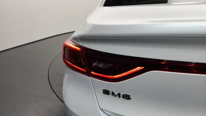 Renault Samsung SM6