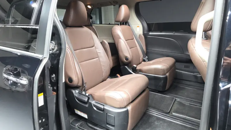 Toyota Sienna