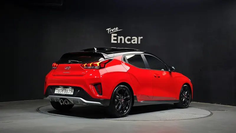 Hyundai Veloster
