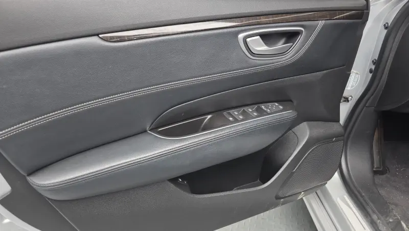 Renault Samsung SM6