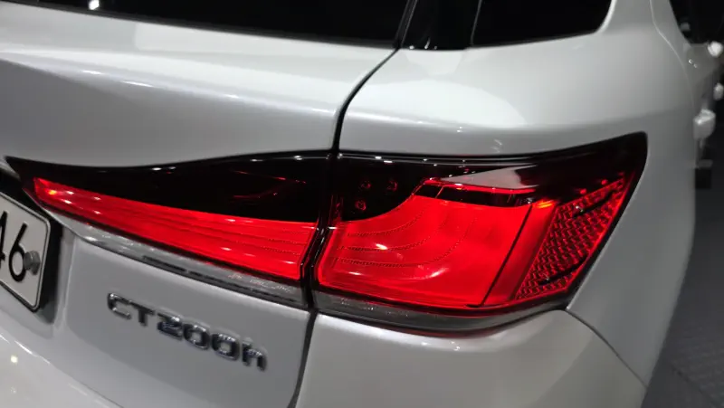 Lexus CT200h