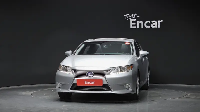 Lexus ES300h