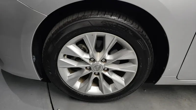 Lexus ES300h