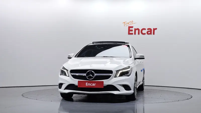 Mercedes-Benz CLA-Class