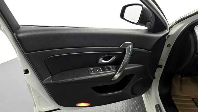 Renault Samsung SM5