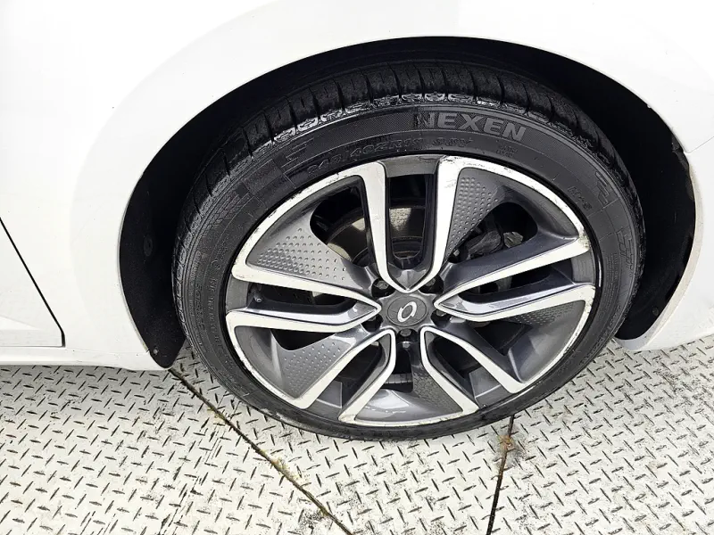 Renault Samsung SM6