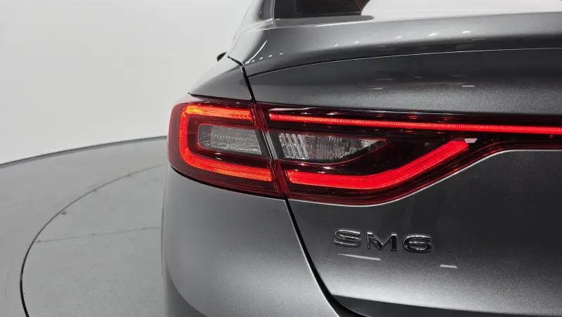 Renault Samsung SM6