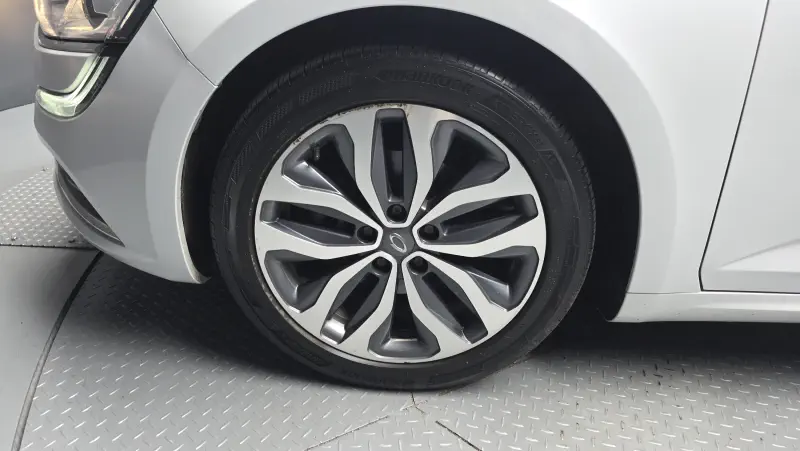 Renault Samsung SM6