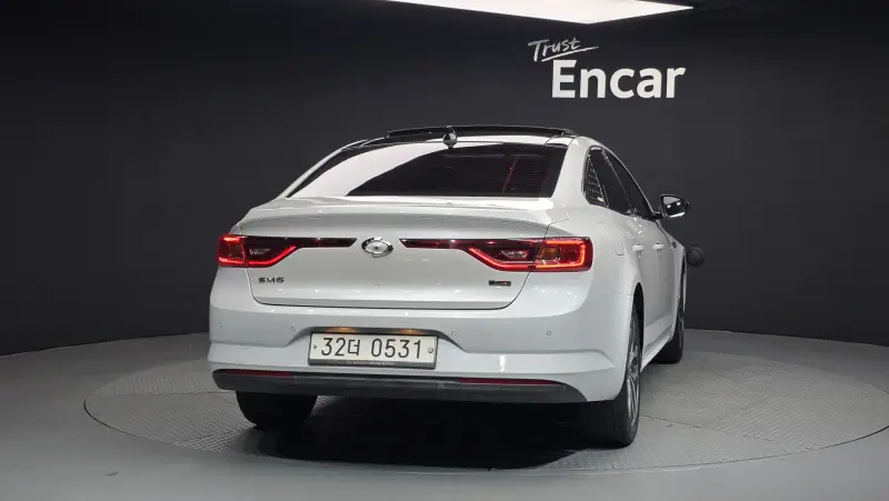 Renault Samsung SM6