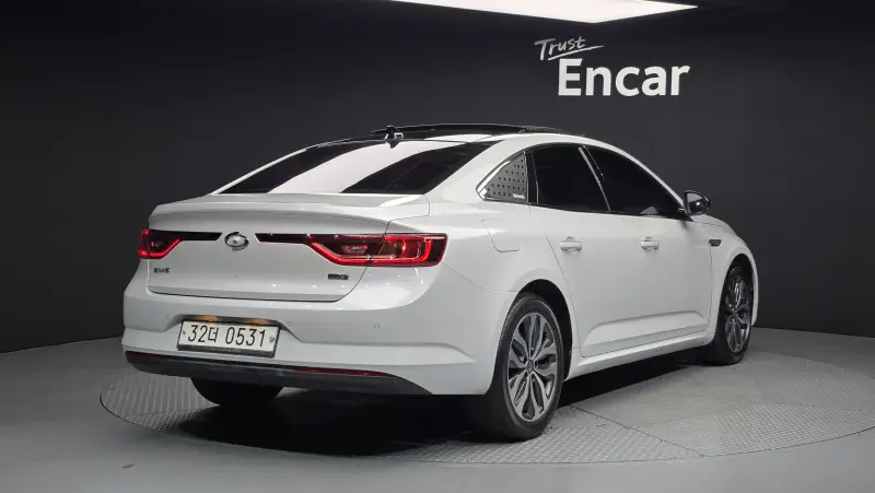 Renault Samsung SM6