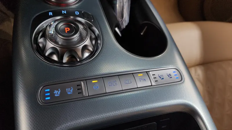 Genesis GV60
