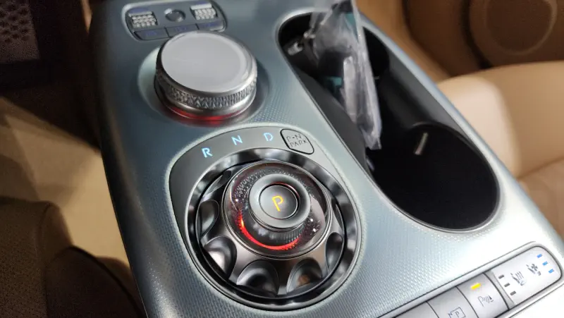 Genesis GV60