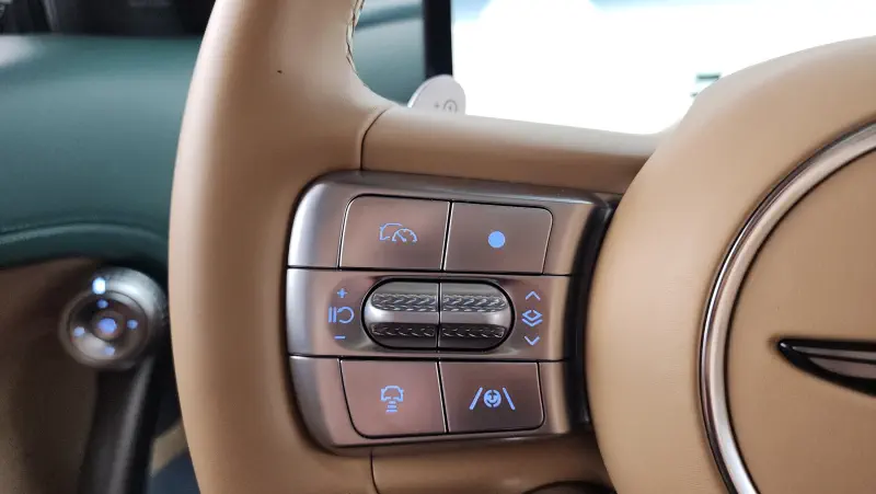 Genesis GV60