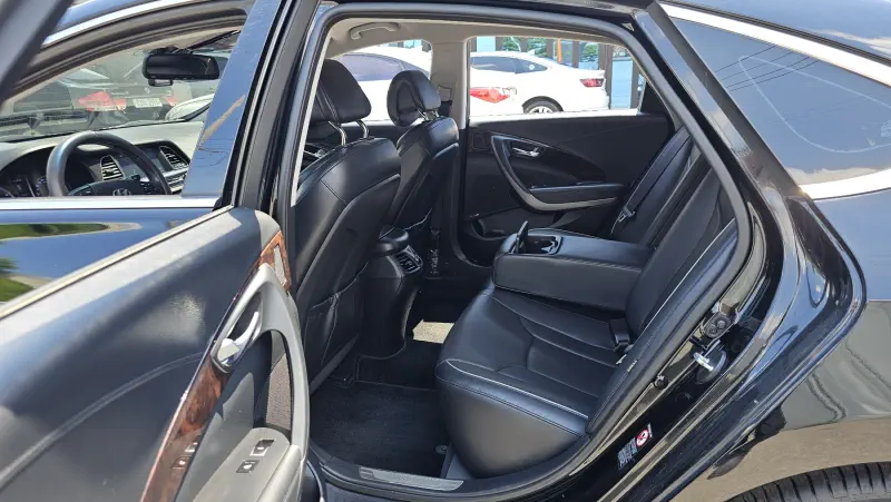 Hyundai Aslan