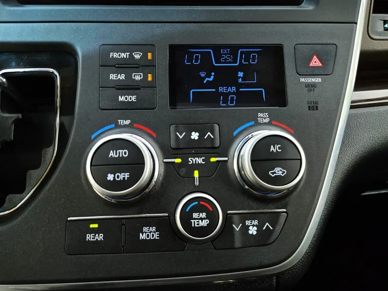 Toyota Sienna