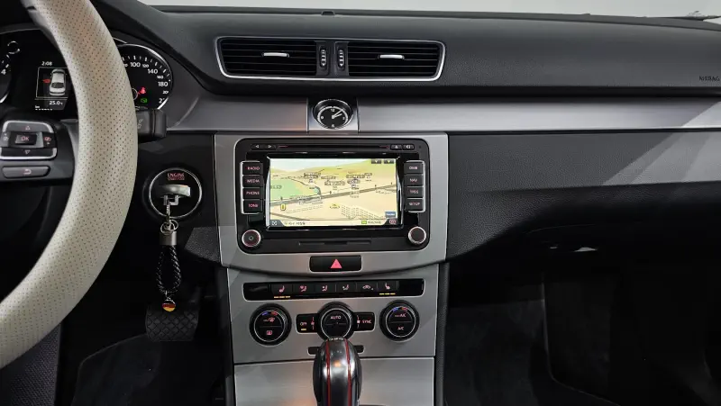Volkswagen Passat CC
