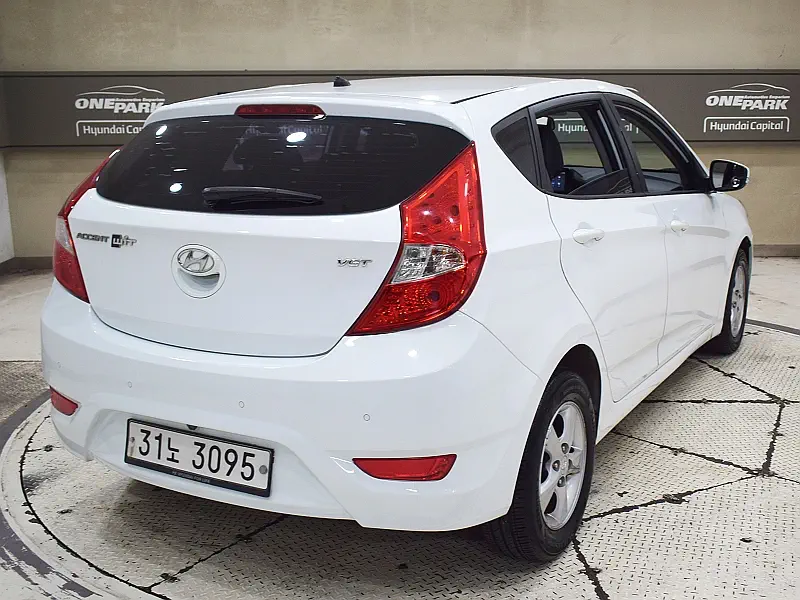 Hyundai Accent
