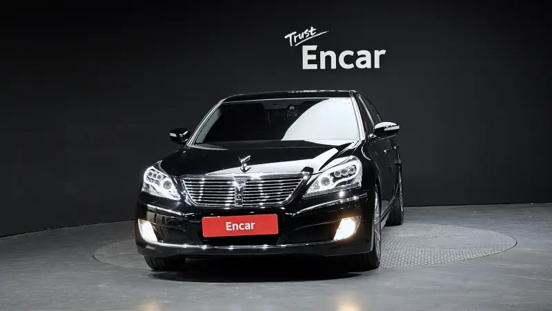 Hyundai Equus