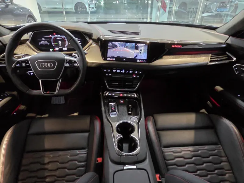 Audi RS e-tron GT