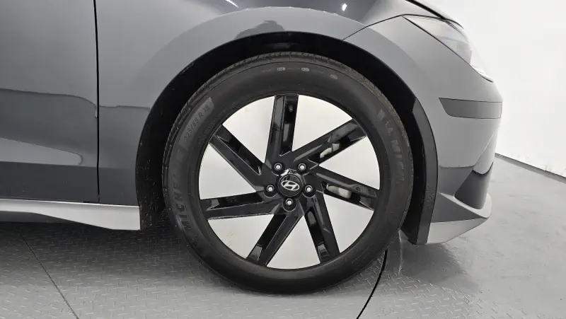 Hyundai Ioniq 6