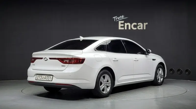 Renault Samsung SM6
