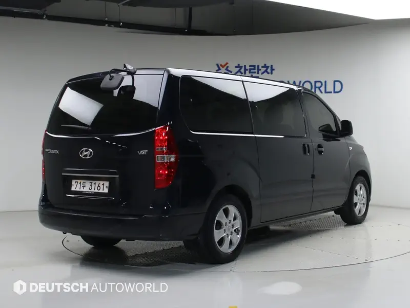 Hyundai Grand Starex