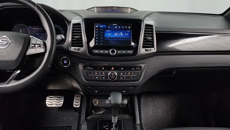 SsangYong Rexton Sports