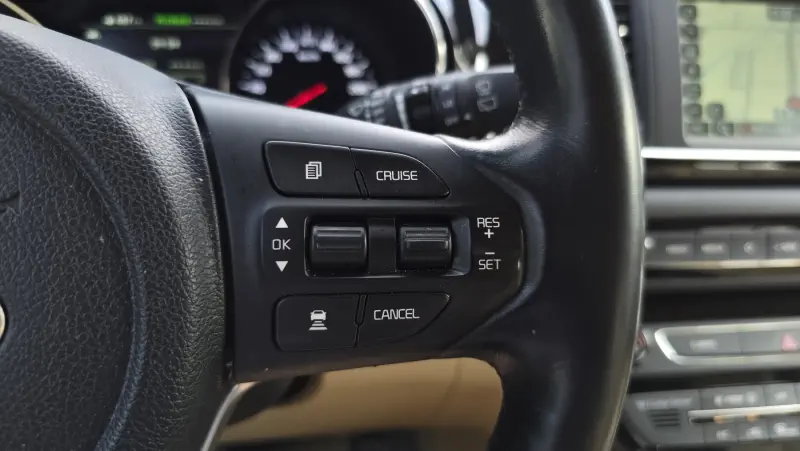 Купить Kia Carnival Gyeonggi из Кореи