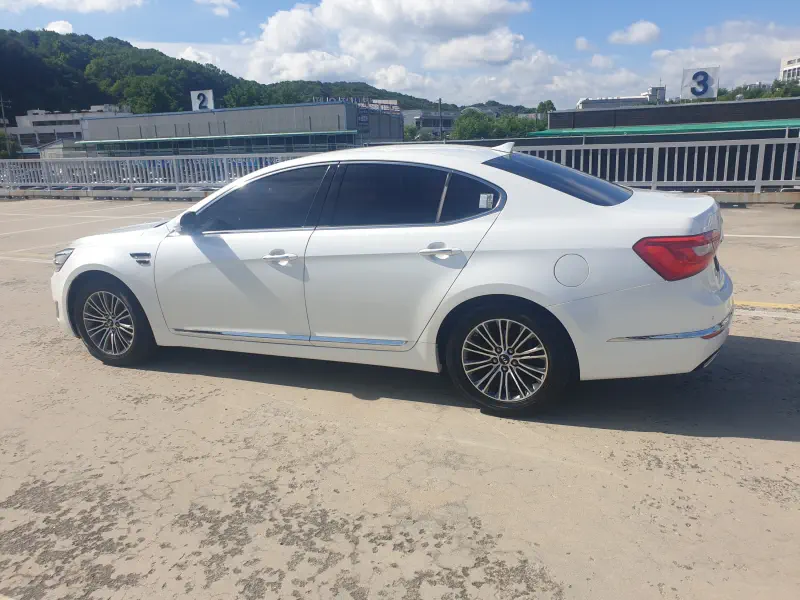 Kia K7