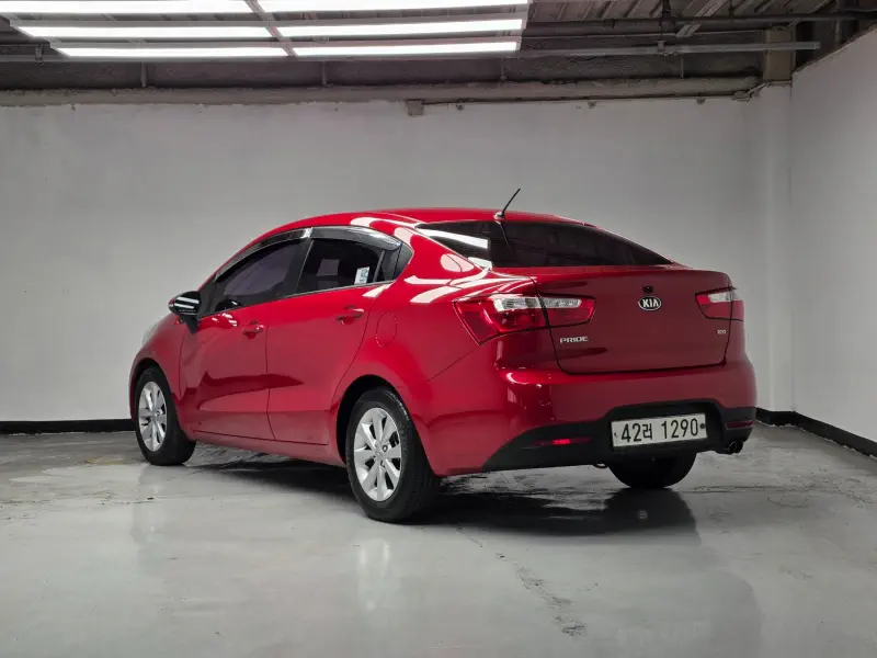 Kia pride