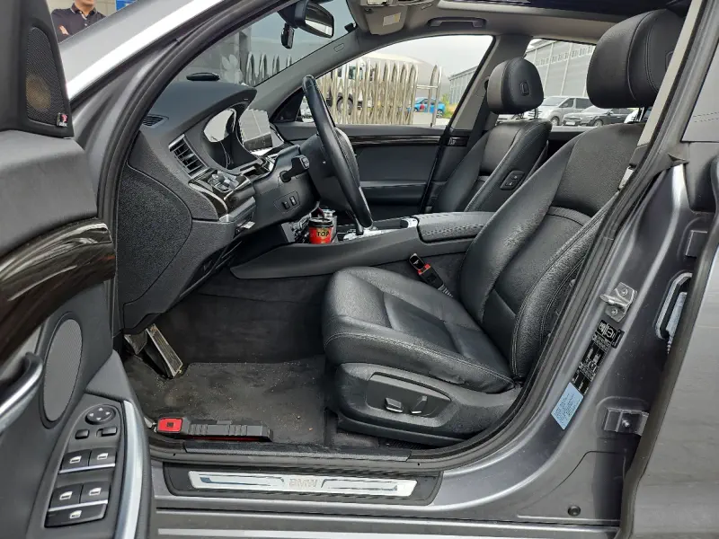 BMW 5-Series Gran Turismo
