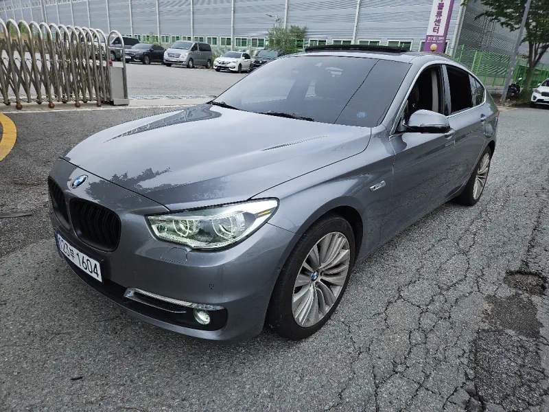 BMW 5-Series Gran Turismo