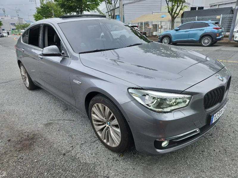 BMW 5-Series Gran Turismo