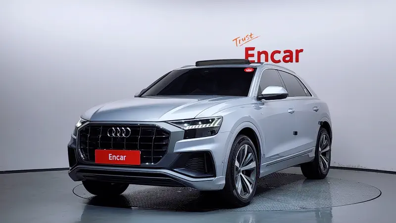 Audi Q8