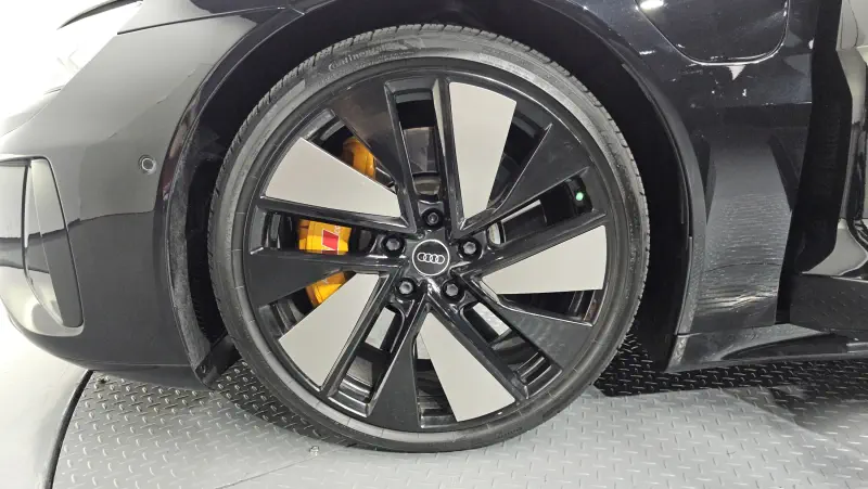 Audi e-tron GT