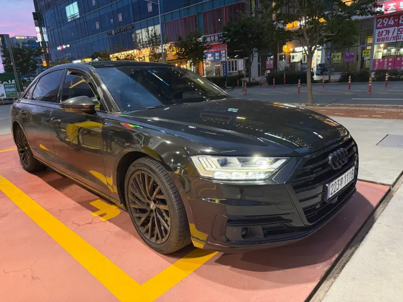 Audi A8