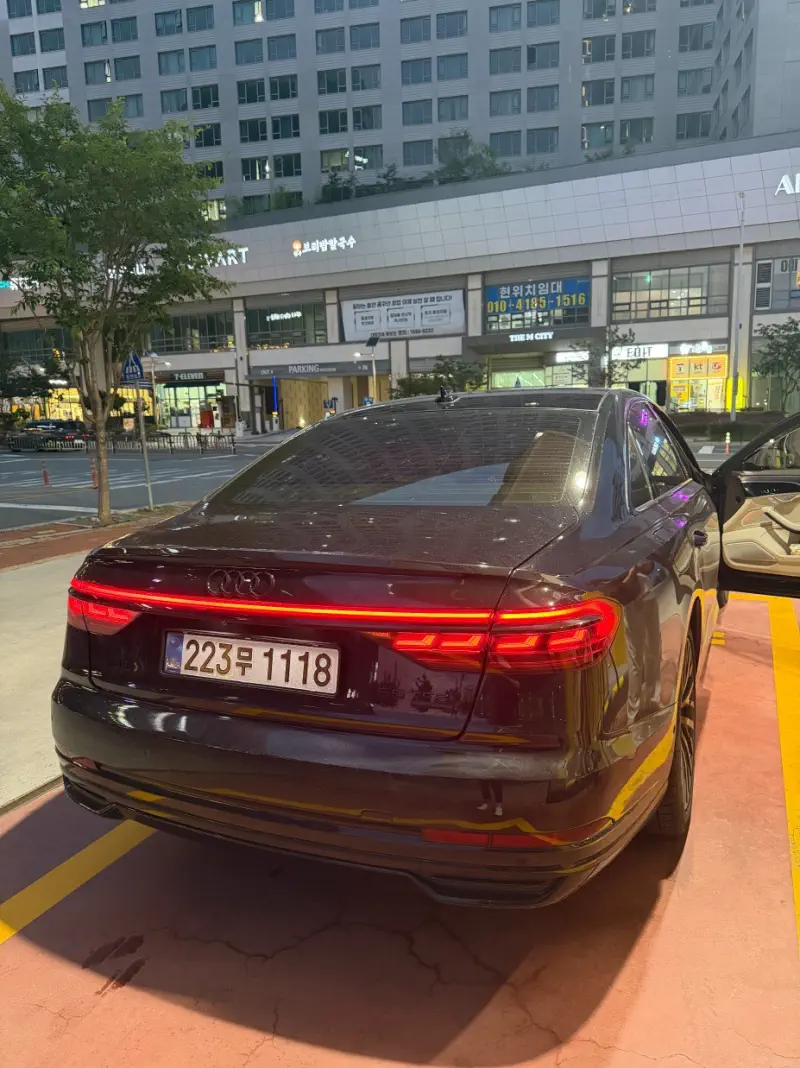 Audi A8