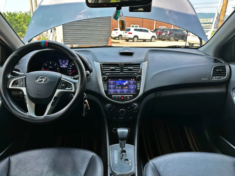 Hyundai Accent