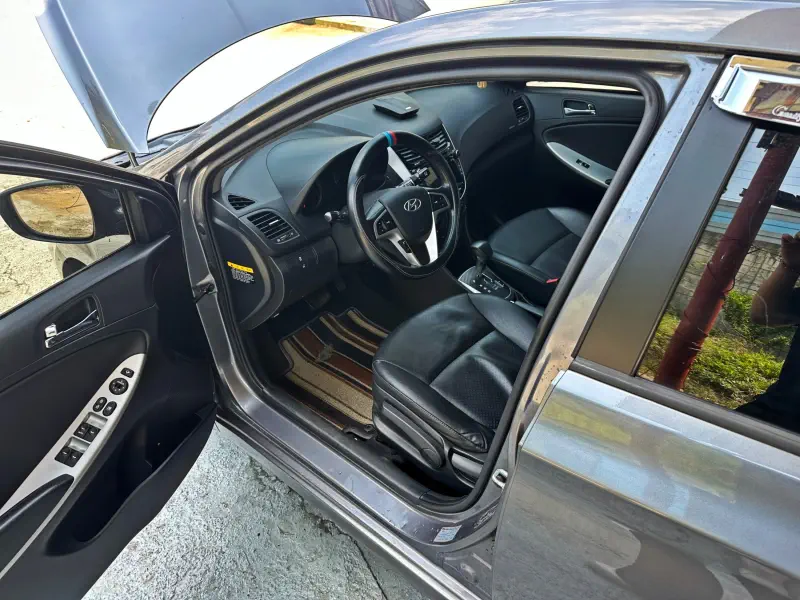 Hyundai Accent