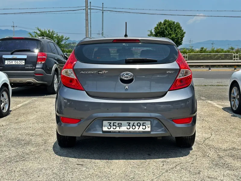 Hyundai Accent