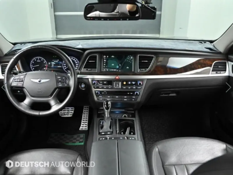 Hyundai Genesis
