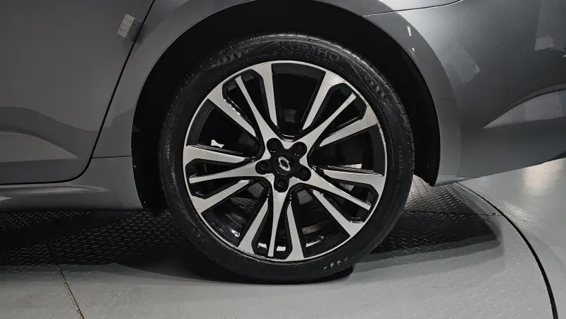 Renault Samsung SM6