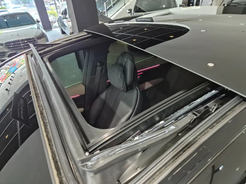 Mercedes-Benz EQS SUV