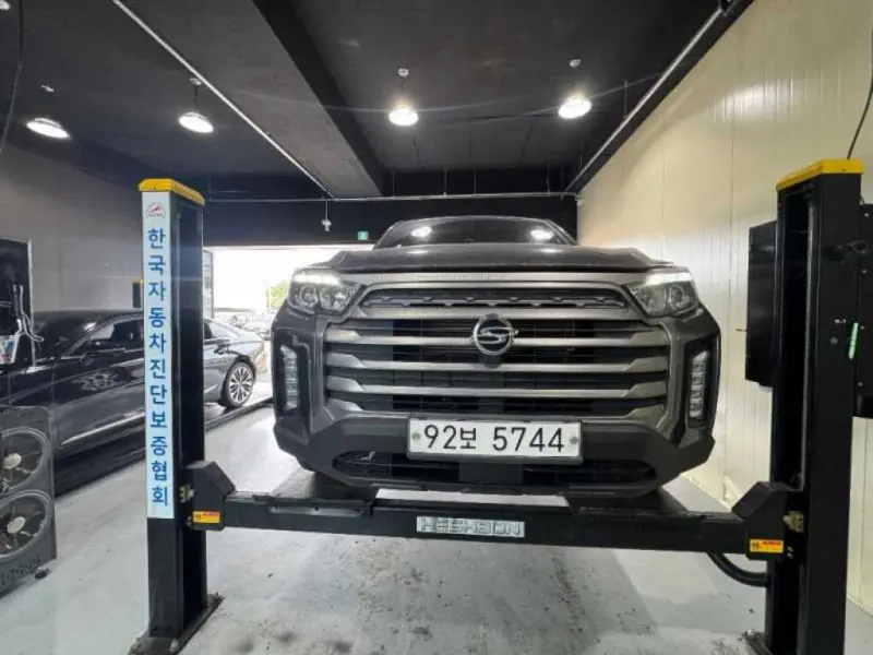 SsangYong Rexton Sports