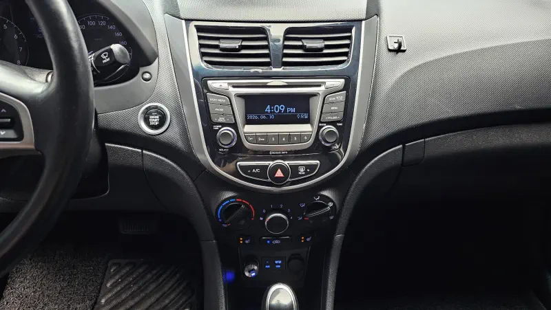 Hyundai Accent