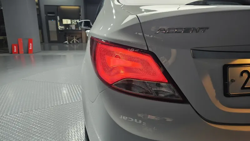 Hyundai Accent