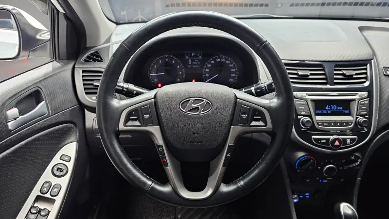 Hyundai Accent