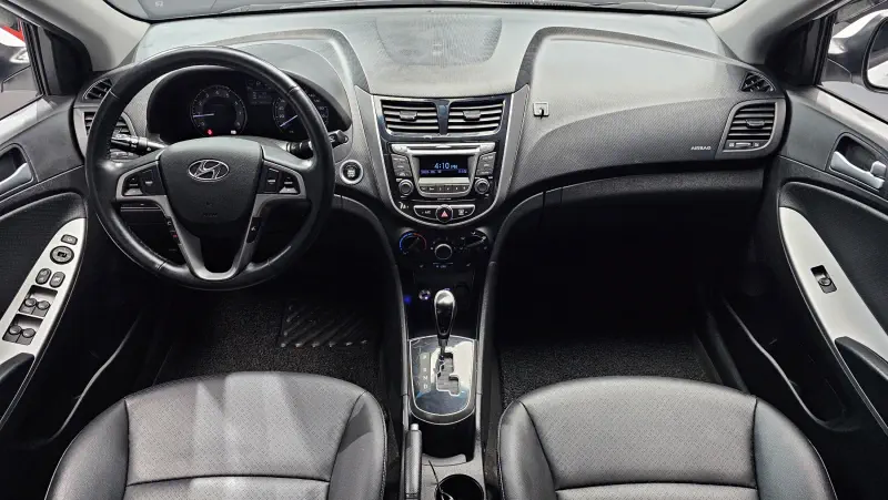 Hyundai Accent