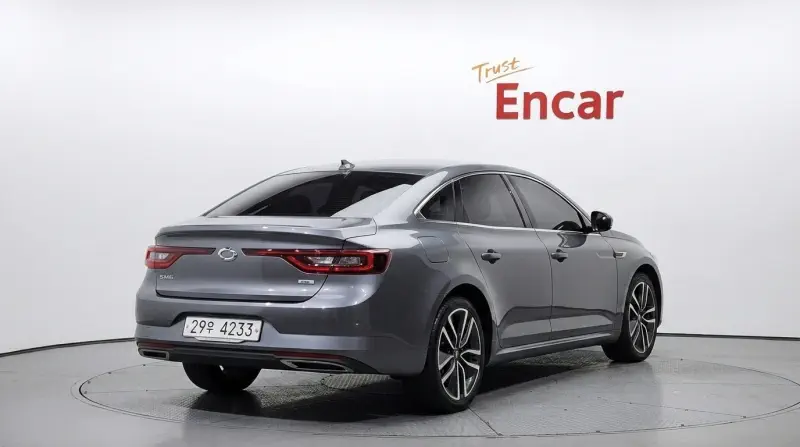 Renault Samsung SM6